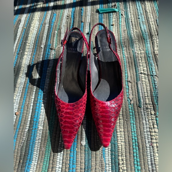 90s Vintage Stuart Weitzman Cherry Red Pointed Toe Stilettos Sz  8N - Picture 3 of 7